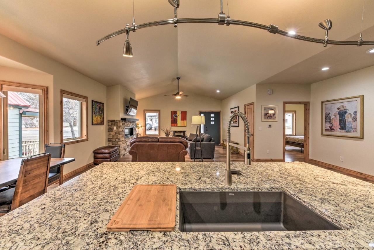 Charming Buena Vista Home About 1 Block To Main Street Luaran gambar